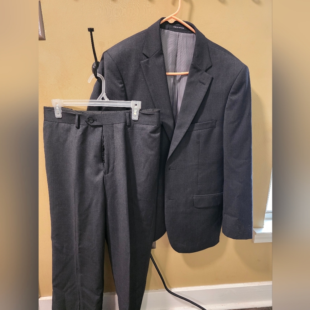 Kenneth Cole Awareness Slim Fit 2-Piece Suit Dark Gray 32W | 40R